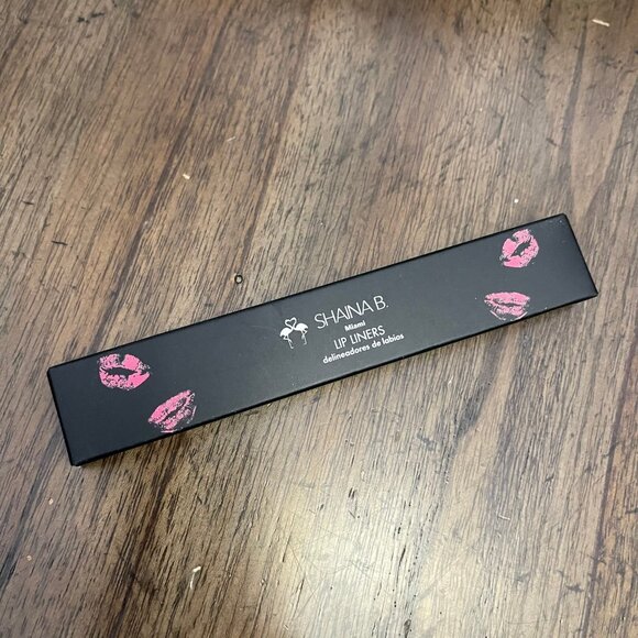 Shaina B Miami 2 New Lip Liners - Picture 2 of 7